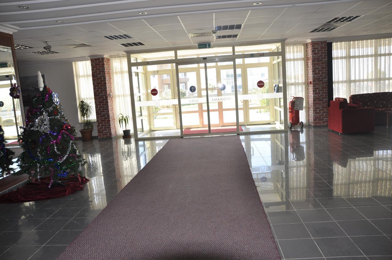 Canakkale Uygulama Oteli̇ ภายนอก รูปภาพ